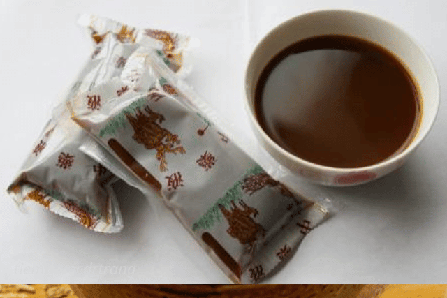 Tự ý mua thuốc Bắc về uống